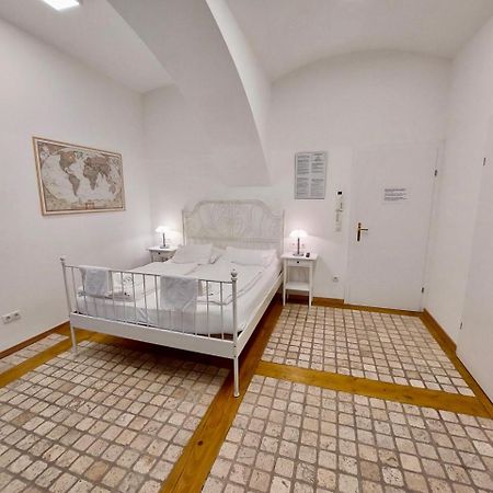 Modern Studios Near City Center Wien Eksteriør bilde