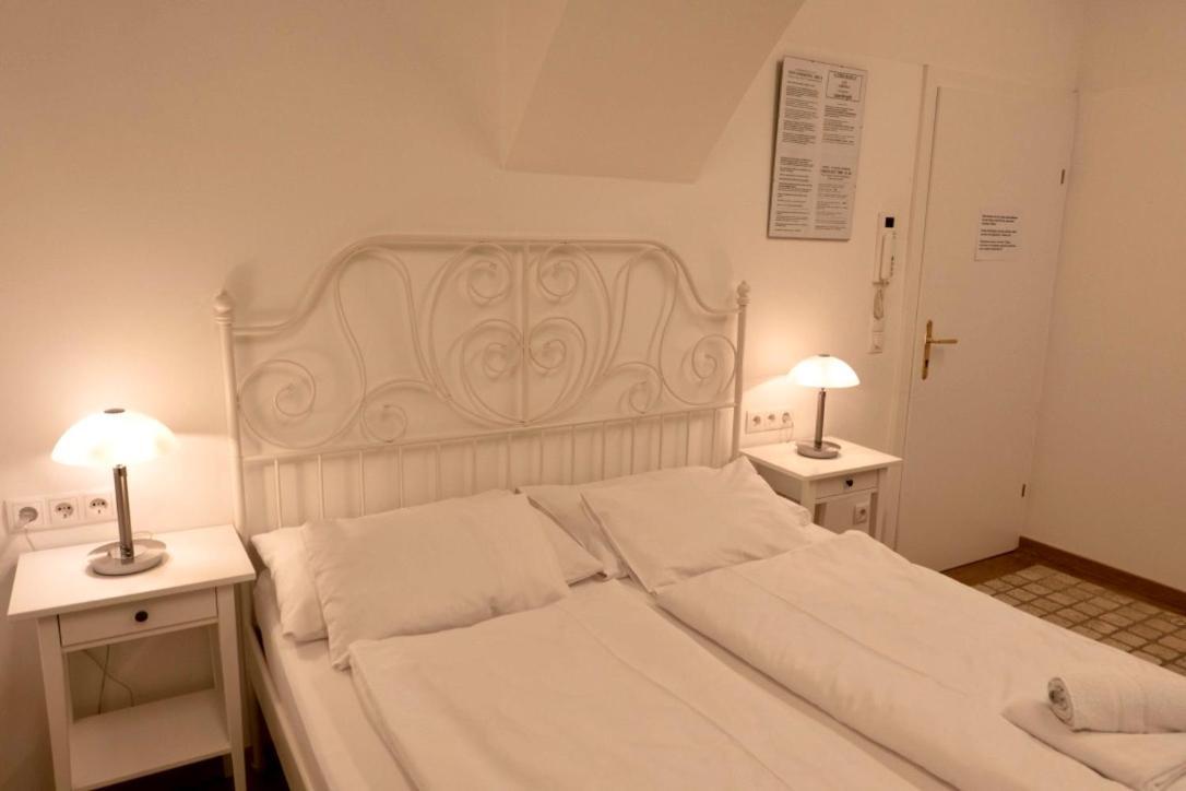 Modern Studios Near City Center Wien Eksteriør bilde