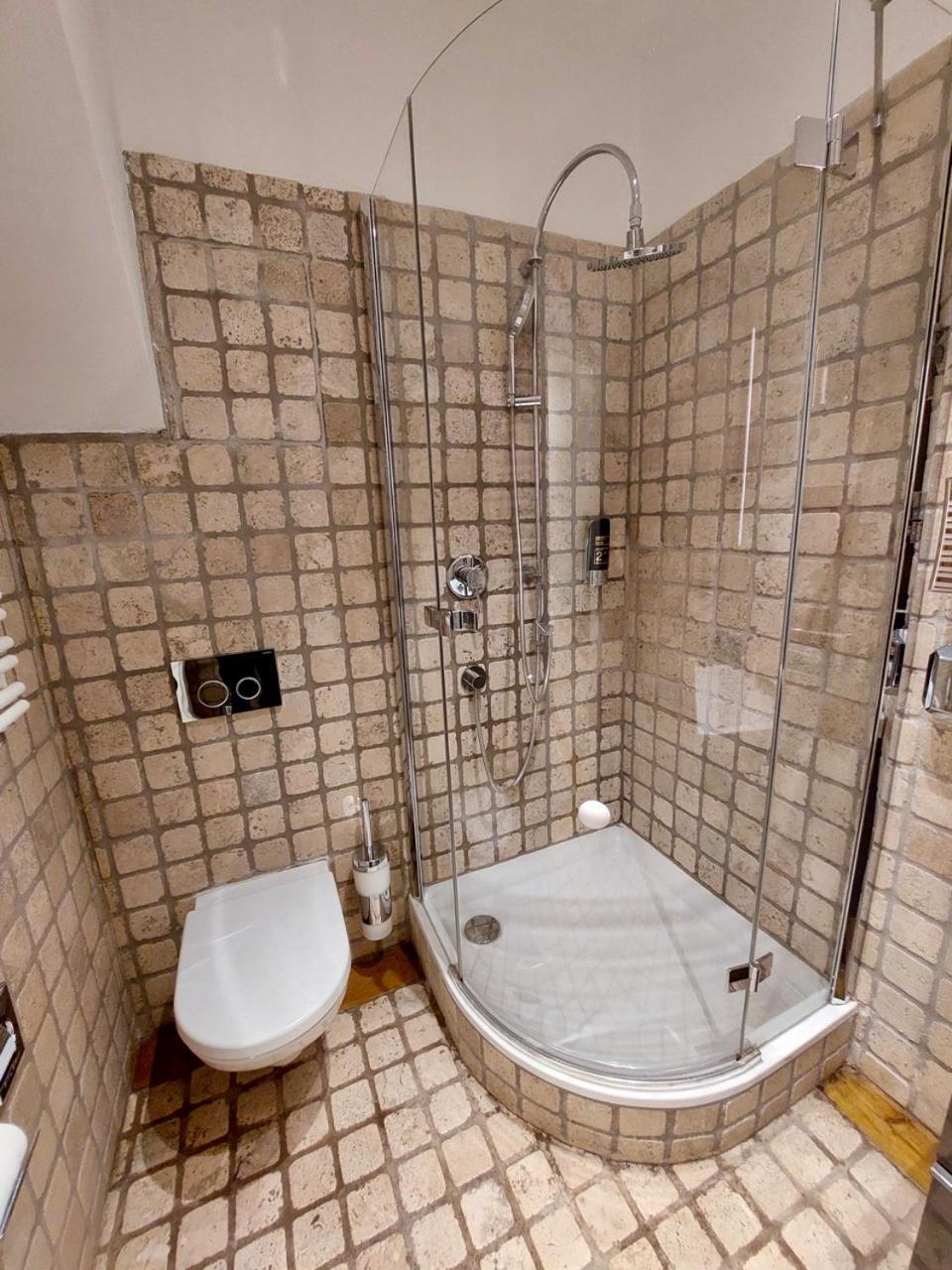 Modern Studios Near City Center Wien Eksteriør bilde