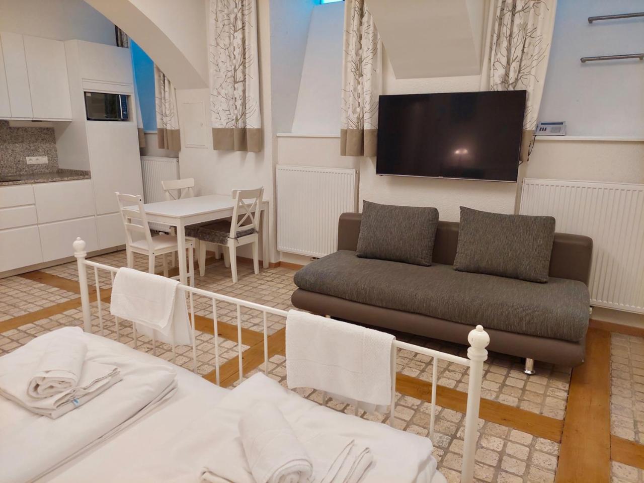 Modern Studios Near City Center Wien Eksteriør bilde