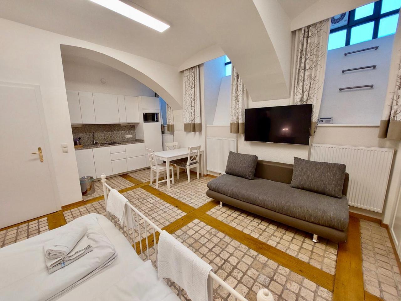 Modern Studios Near City Center Wien Eksteriør bilde